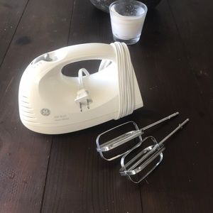 GE Hand Mixer